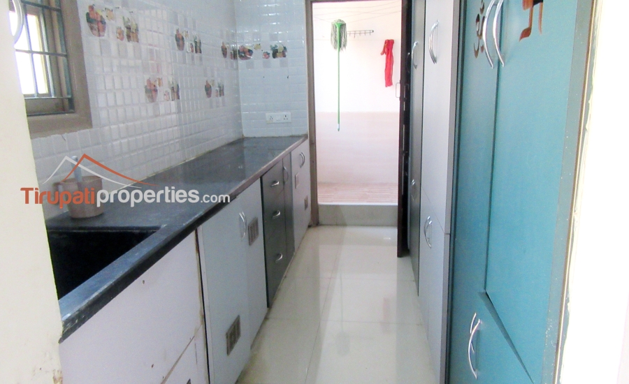 1070 Sft South Facing #2Bhk #Resale #FlatforSale Near Vikuntapuram Arch, #Tirupati